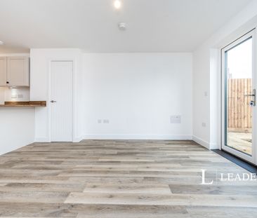 2 bedroom house to rent Fisherswood Road, Wixams, Bedford, Bedfords... - Photo 3