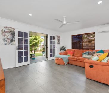 31 Regatta Crescent - Photo 4