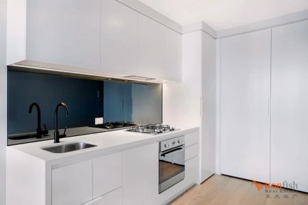 2 Bed, 1 Bathroom - Photo 4