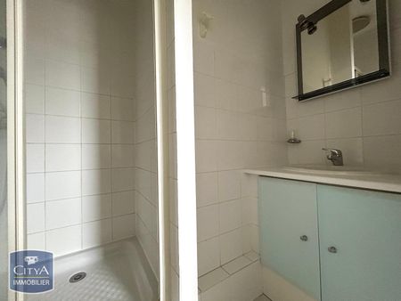 Location Appartement 2 pièces 41m² ST NAZAIRE 44600 - Photo 3