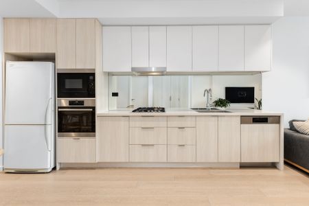 103/2055 Malvern Road, Malvern East VIC 3145 - Apartment For Rent | Domain - Photo 3