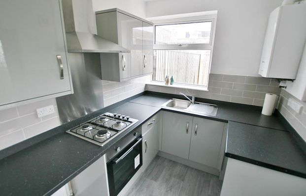 78 Sanforth Street, S41 - Photo 1