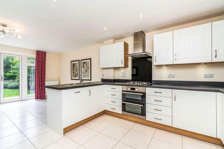Kingsman Drive, Botley, SO32 - Photo 3