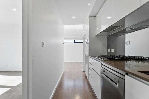 Unit 403/139 Chetwynd Street, North Melbourne. - Photo 1