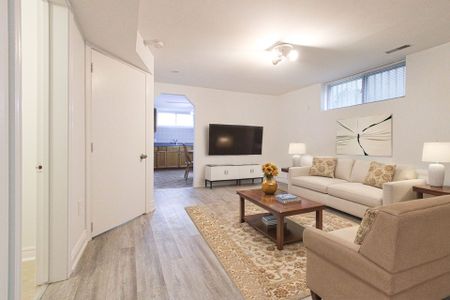 For Lease - 34 Glenmanor Drive Unit# Basement, Oakville, Ontario - Photo 3