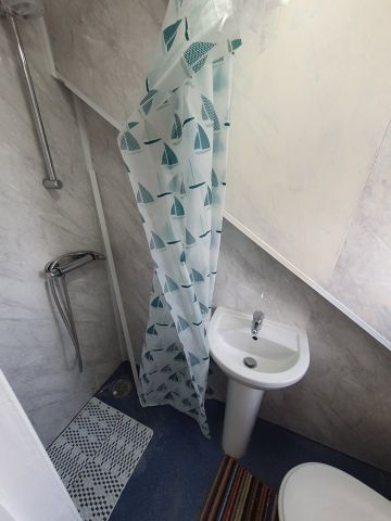 2 Bed Flat, Higham Hill Road, E17 - Photo 2