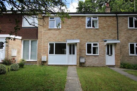 2 bedroom terraced house to rent - Photo 4