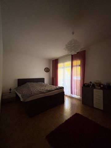 Rare object – 7.5 room dwelling – Quiet and green neighborhood - Photo 3