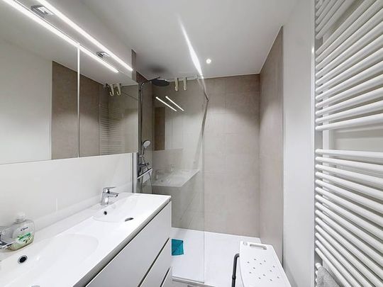 Appartement te huur - Photo 1