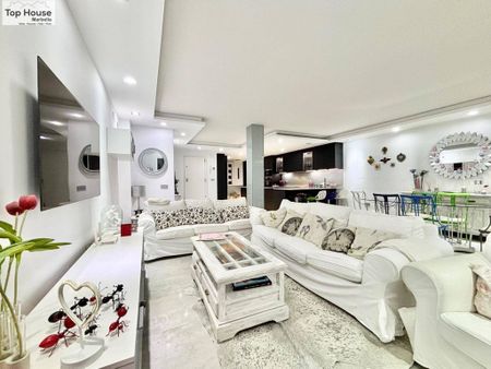 3 room luxury House for rent in Marbella, Andalusia - Photo 2