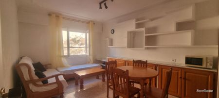 Apartamento de alquiler en Calle de la Virgen del Socorro, 10, Raval Roig - Virgen del Socorro - Photo 5