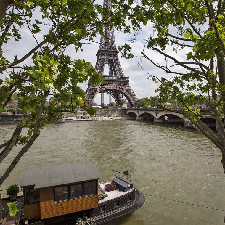Appartement à louer rue Greuze, Paris 16ème - Photo 1