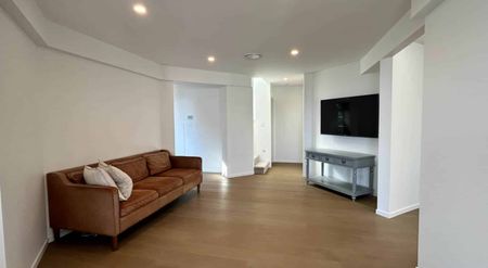 Unbeatable Cliff Top Luxury: Your Rare Find Aw... - Photo 4