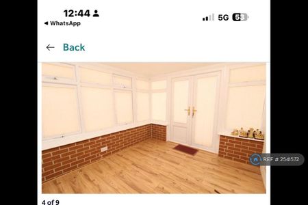 3 bedroom terraced house to rent - Photo 5