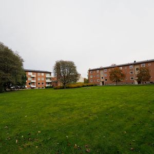 Kerstinbodagatan 35 A - Photo 2