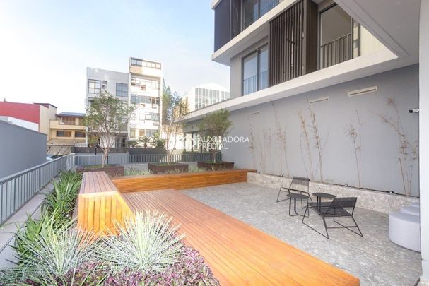 Loft com 1 quarto e 25m² para alugar em Auxiliadora, Porto Alegre. - Photo 1