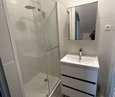 Location Appartement 1 pièce 34m² LE CREUSOT 71200 - Photo 4