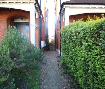 1 bedroom property to rent - Photo 4