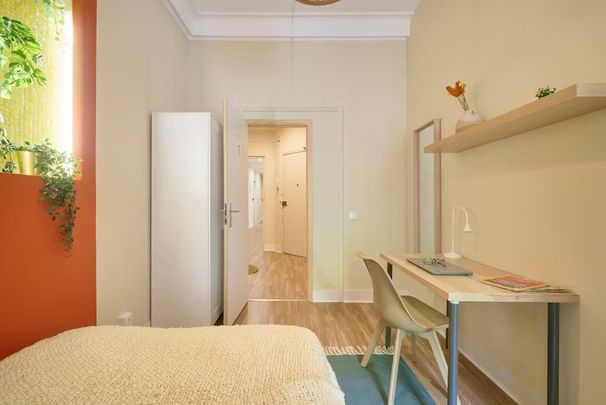 Avenida António Augusto de Aguiar, Lisbon, Lisbon 1050-010 - Photo 1