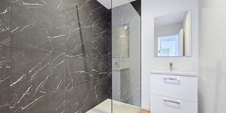 Appartement te huur in Lessines voor € 800 met 3 slaapkamers - Foto 4