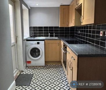 3 bedroom terraced house to rent - Photo 6