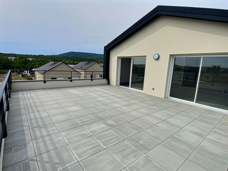 Location Appartement 4 pièces 88m² AUBIERE 63170 - Photo 5