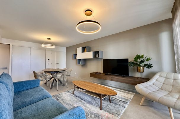 VICTORIA PALACE - 3 PIÈCES AVEC TERRASSE DE 25m2 - GRAND GAR - Photo 1