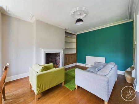 Pasture Terrace, Leeds, LS7 - Photo 2