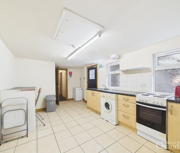 Apt 1 74 Fitzroy Avenue, Belfast, BT7 1HX - Photo 5