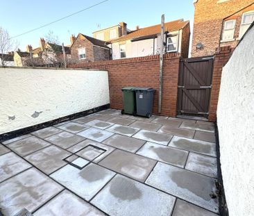 3 bedroom terraced house to rent - Photo 5