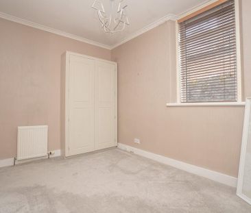 5 bedroom detached house to rent - Photo 5