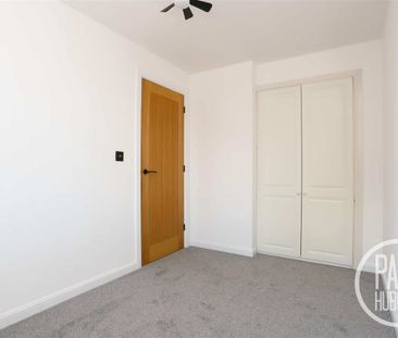 Abbeydale, Carlton Colville, NR33 - Photo 2