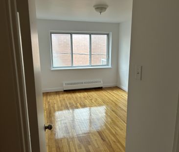 Grand 3 1/2 Cote Des Neiges - Photo 1