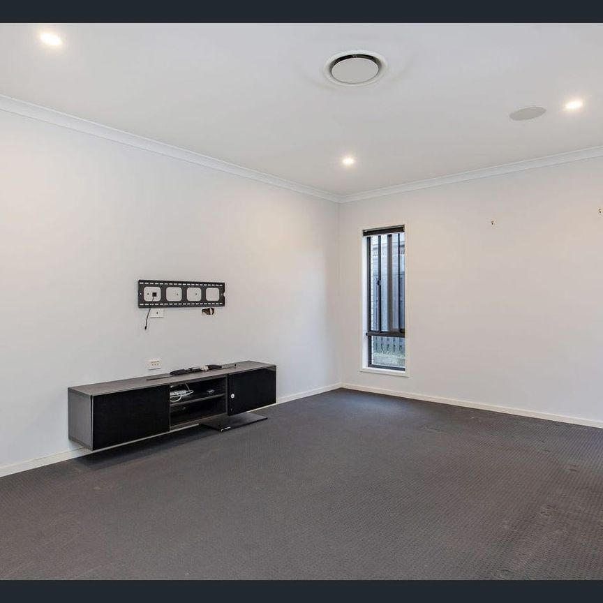 Family Home - Photo 1