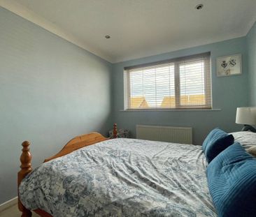 Daisy Hill Avenue - Photo 1