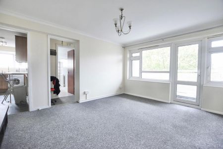 1 bedroom flat to rent - Photo 5