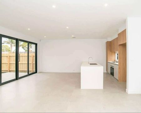 Wantirna South - Photo 4