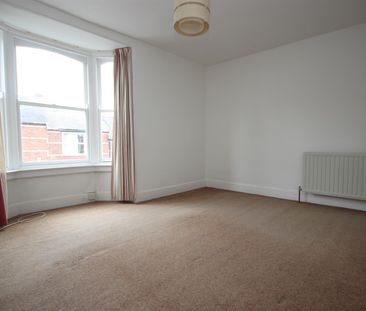 2 bed Terraced House for let - Photo 2