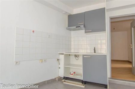 Location Appartement 2 pièces 39m² ST MARCELLIN 38160 - Photo 2