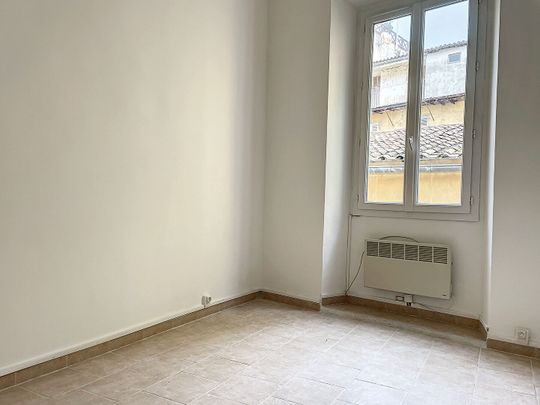 Location appartement 1 pièce, 20.30m², Ajaccio - Photo 1