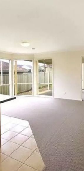 Large 5 Bedroom family Home !! - Photo 1