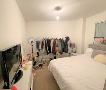 1 bedroom property to rent - Photo 3