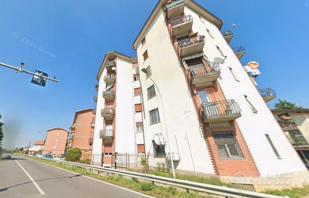 Bilocale a Cornate D'Adda con balcone e posto auto - Photo 1