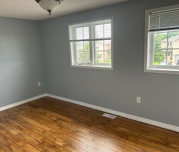 For Lease - 13 Srigley Street Unit# Entire House, Barrie, Ontario - Photo 3