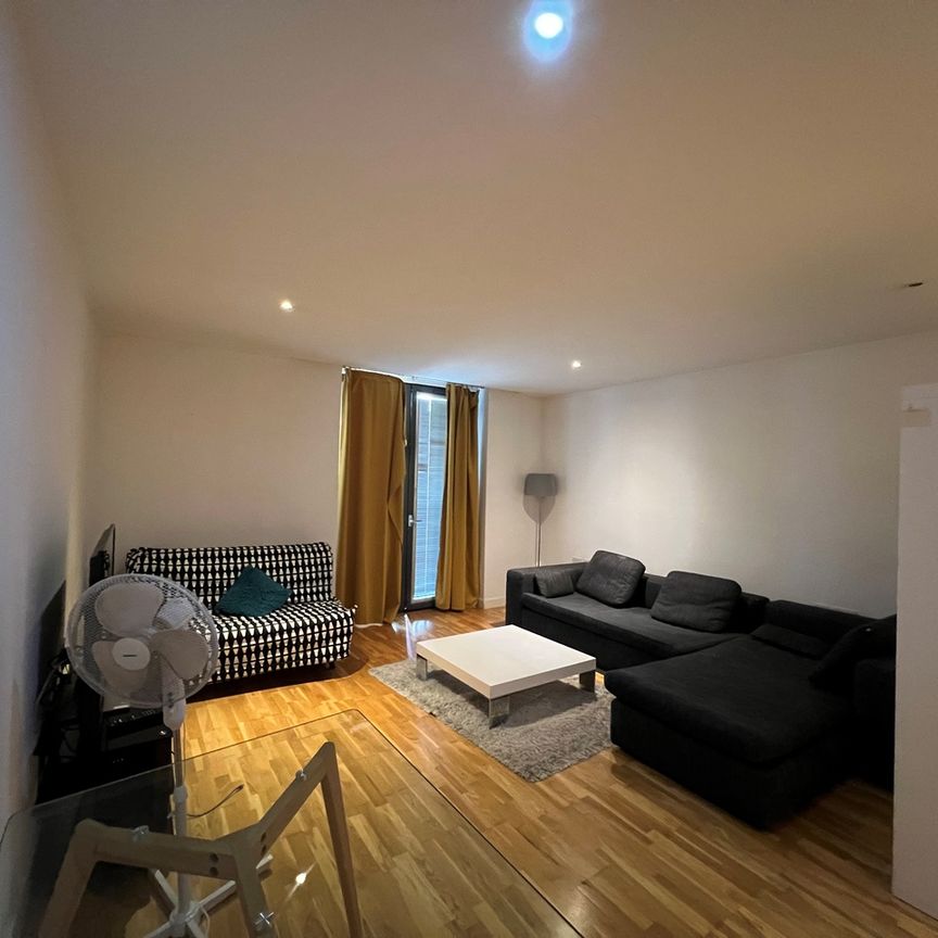 1 Bed Flat, Piccadilly Place, M1 - Photo 1