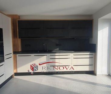 Pronájem domu 190 m2 - Photo 2