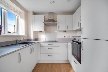 2 bedroom retirement property to rent - Photo 5