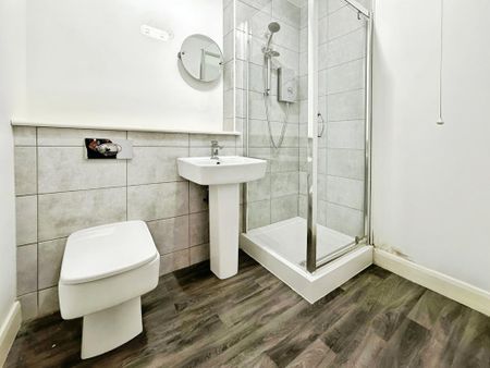 1 bedroom flat to rent - Photo 5