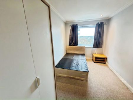 2 bedroom apartment to rent - Photo 5