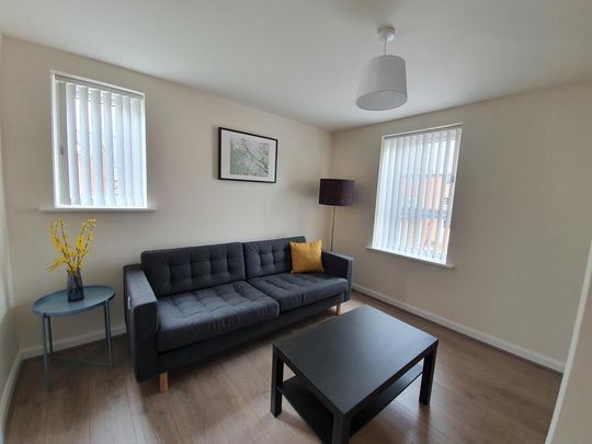 2 bedroom flat to rent - Photo 1